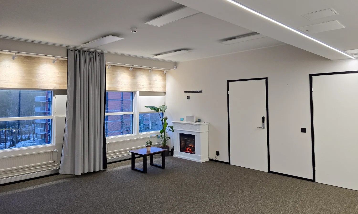 Mixtum studio on monikäyttäinen ja vapaasti kalustettava tila